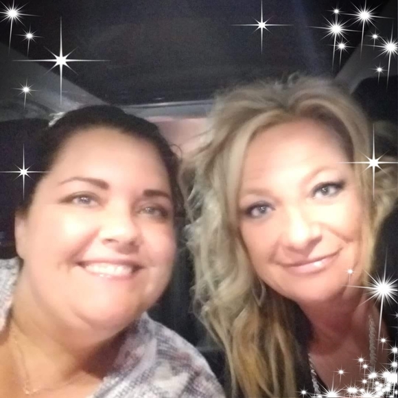 Meet your Posher, Andrea - Picture 1 of 1